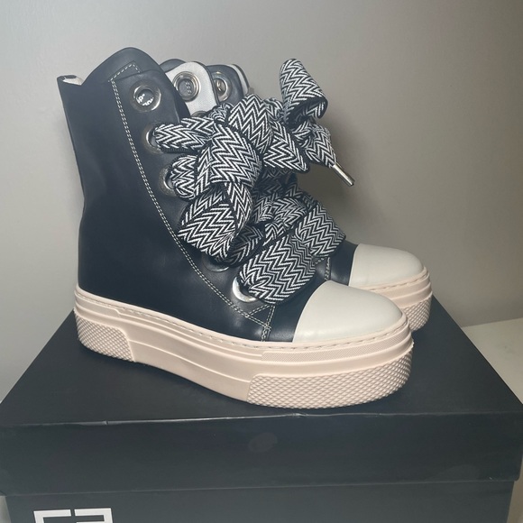 Black and White High-Top Sneakers - Picture 12 of 13